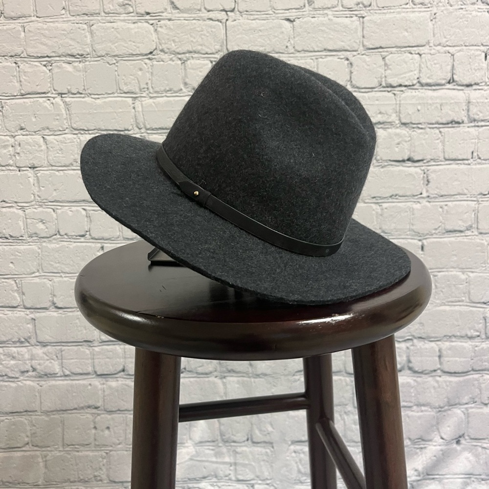 Banana Republic dark gray wool hat